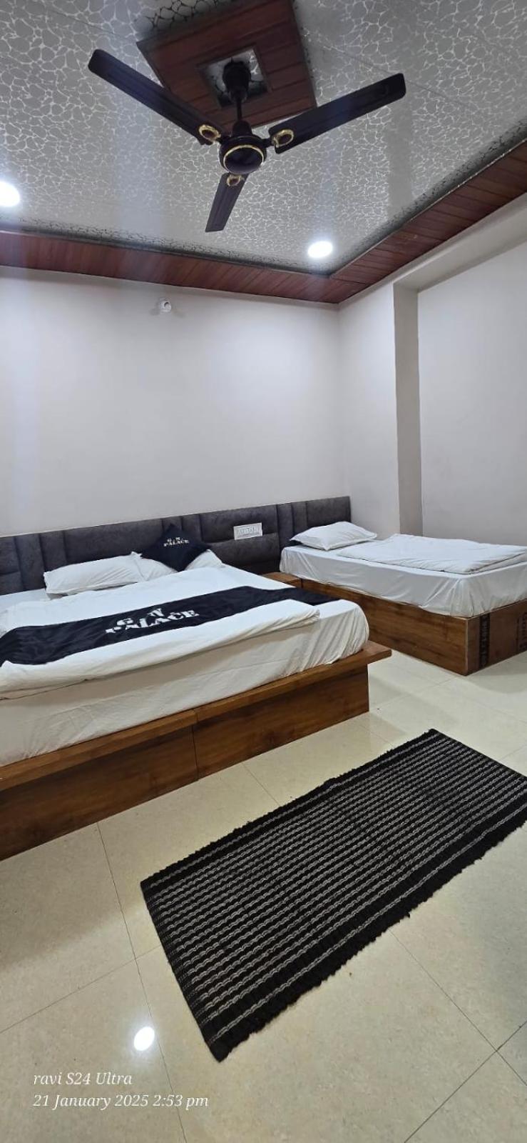 Shree Gurunanak Palace Ujjain Eksteriør billede